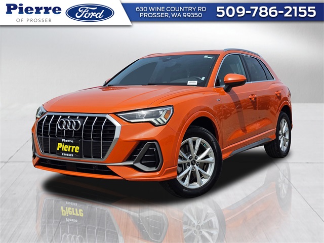 2023 Audi Q3 Premium
