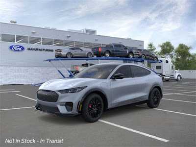 2025 Ford Mustang Mach-E